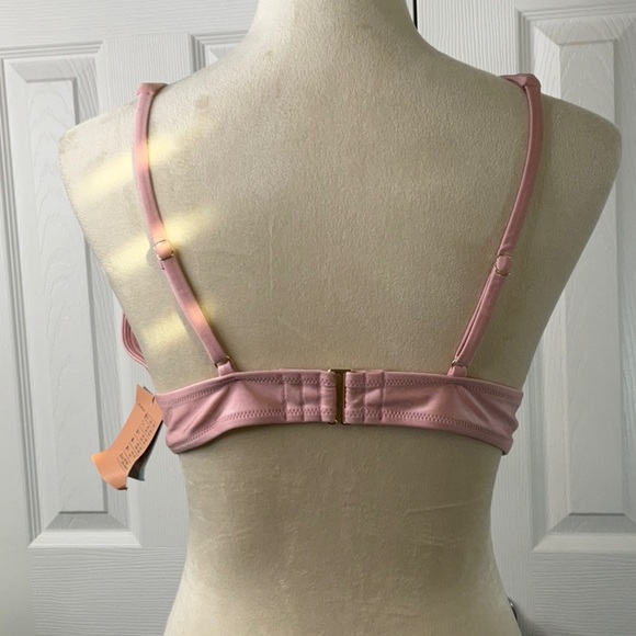 Shade & Shore - Elegant Pink Shimmery Bikini Top Size L (12-14) - Picture 8 of 10